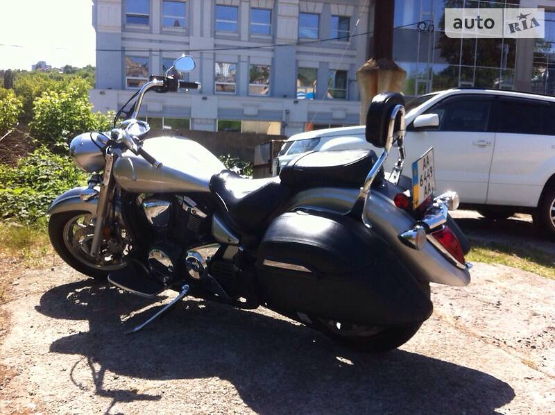 Мотоцикл Классик Yamaha Drag Star