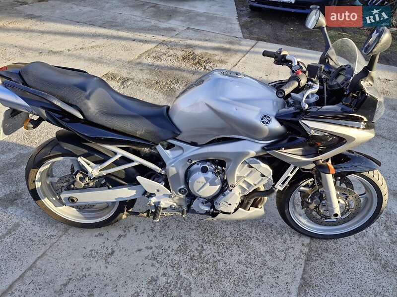 Yamaha Fazer