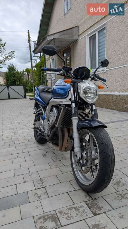Мотоцикл Без обтекателей (Naked bike) Yamaha Fazer