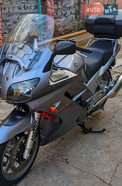 Yamaha FJR 1300  2005