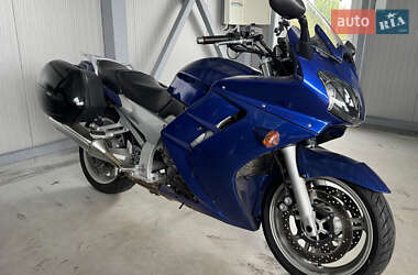 Yamaha FJR 1300  2003