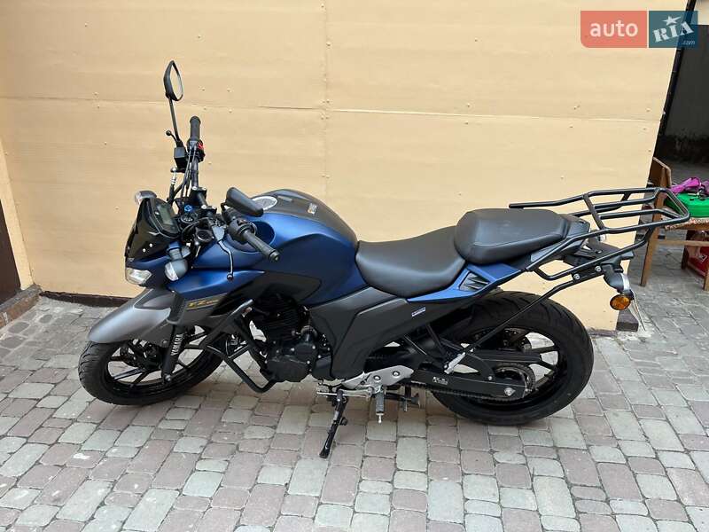 Yamaha FZ 25