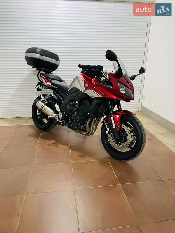 Мотоцикл Спорт-туризм Yamaha FZ1 Fazer