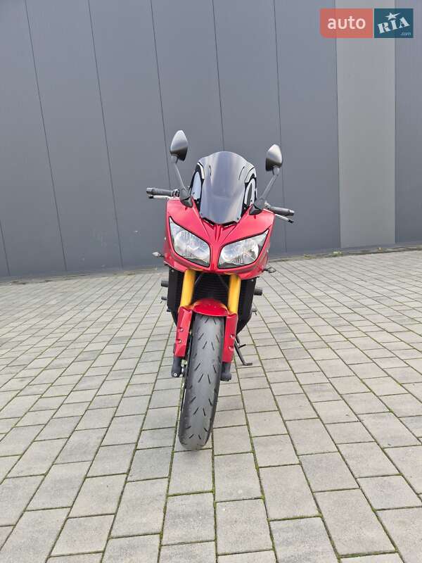 Yamaha FZ1 Fazer
