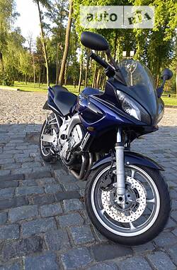 Yamaha FZ6 Fazer  2005