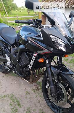 Yamaha FZ6 Fazer S2 2009