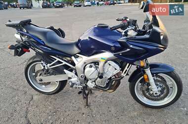 Yamaha FZ6 Fazer  2005