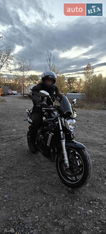 Мотоцикл Без обтікачів (Naked bike) Yamaha FZ6 Fazer