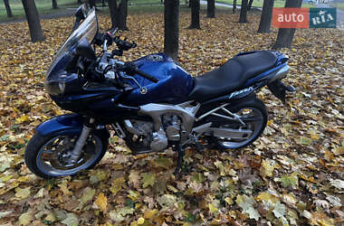 Yamaha FZ6 Fazer 2004