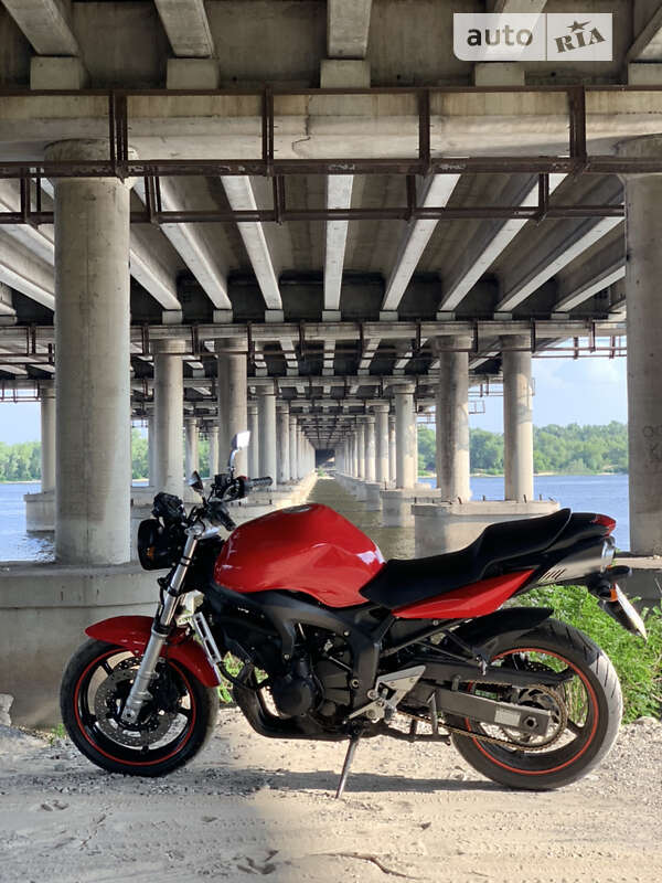 Yamaha FZ6 N