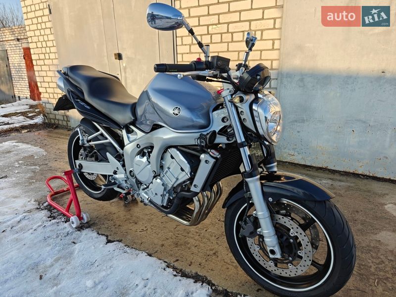 Yamaha FZ6 N