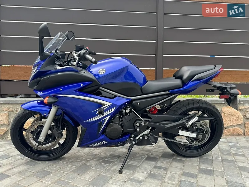Yamaha FZ6 R 2009
