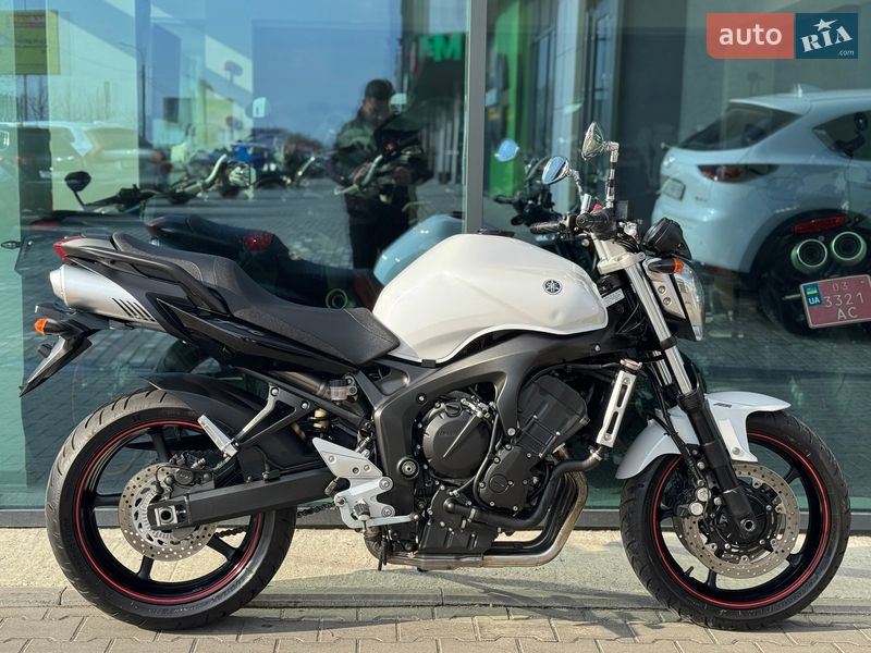 Мотоцикл Без обтікачів (Naked bike) Yamaha FZ6 S2