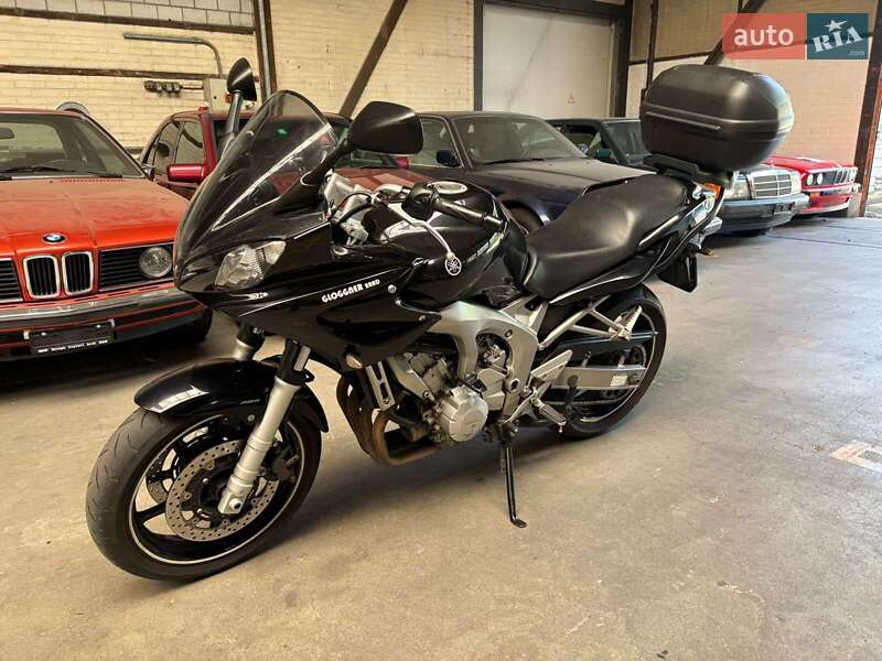 Мото Yamaha FZ6 S
