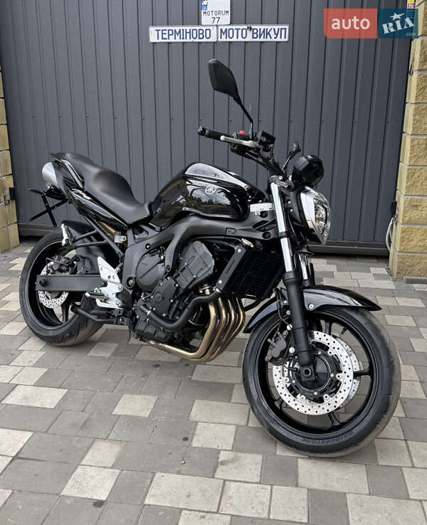 Yamaha FZ6