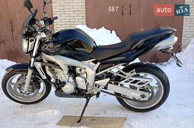 Yamaha FZ6  2006