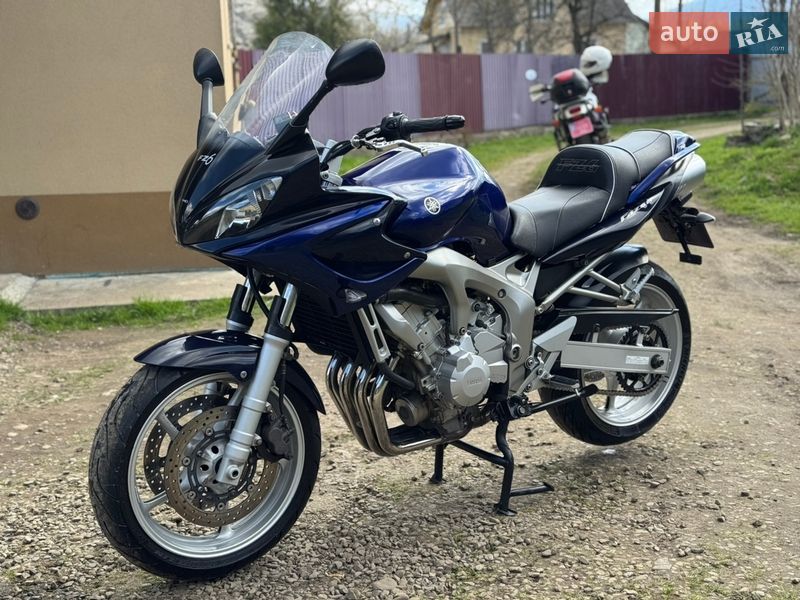 Мотоцикл Спорт-туризм Yamaha FZ6