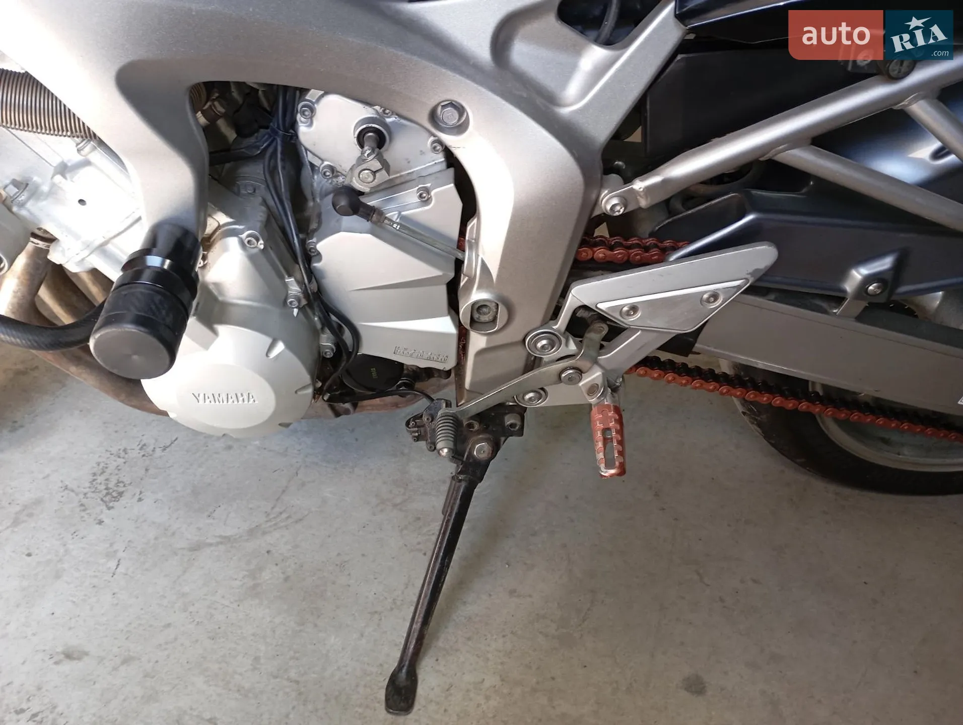 Yamaha FZ6 2005 VIN JYARJ074000026400 фото оголошення 5 з 13