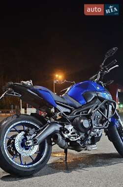 Yamaha FZ  2016
