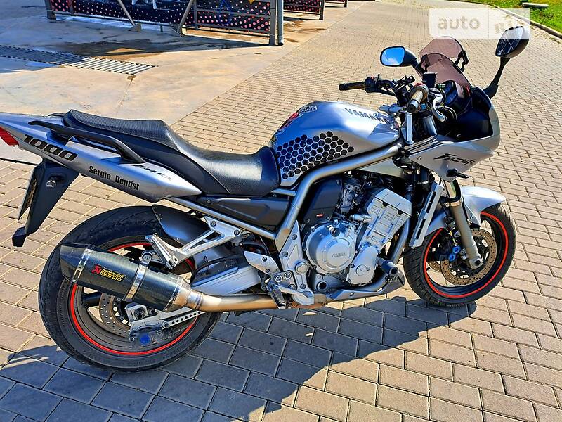 Мото Yamaha FZS 1000 Fazer