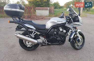 Yamaha FZS 600 Fazer Fazer 2001