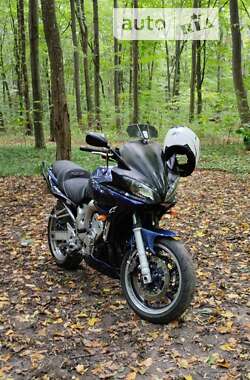 Yamaha FZS  2005