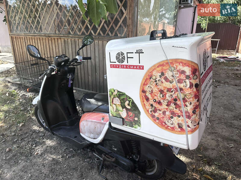 Скутер Yamaha Gear 4T