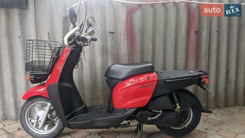 Скутер Yamaha Gear 4T