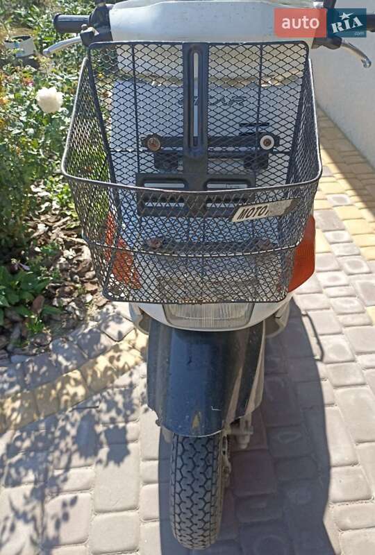 Грузовые мотороллеры, мотоциклы, скутеры, мопеды Yamaha Gear