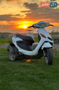 Yamaha Grand Axis  2007