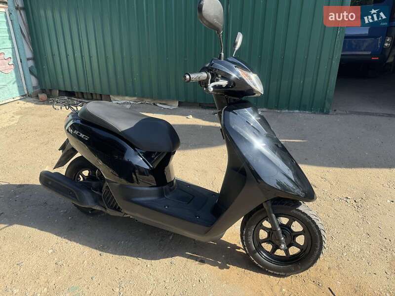 Скутер Yamaha  Jog AY01