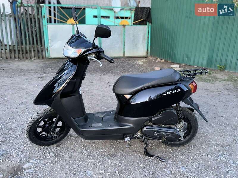 Скутер Yamaha  Jog AY01