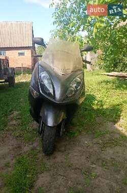 Yamaha Majesty 250  2008