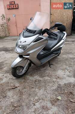 Yamaha Majesty 250  2000