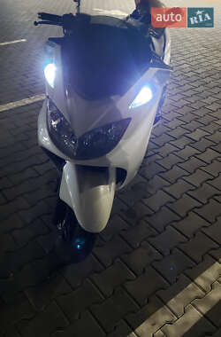 Yamaha Majesty 400  2011