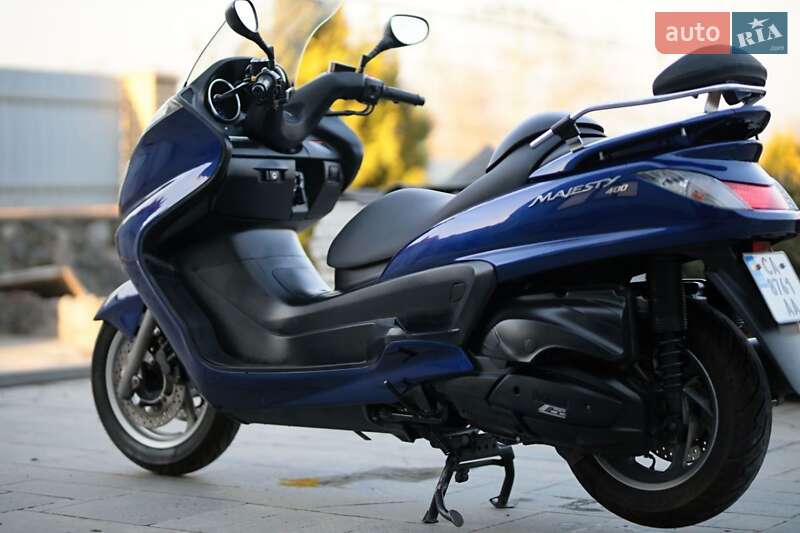 Скутер Yamaha Majesty 400