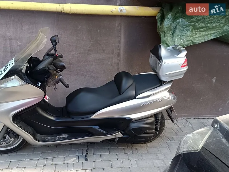 Yamaha Majesty 400 2005