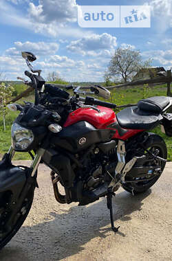 Yamaha MT-07  2014