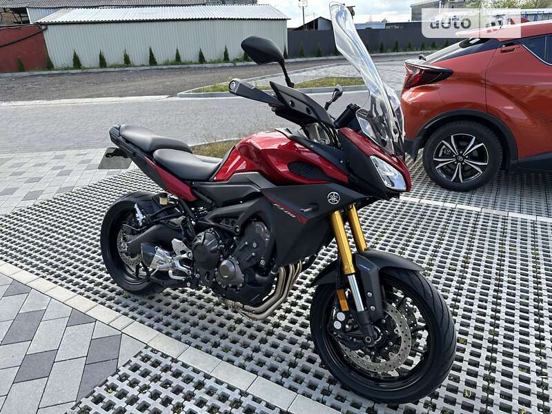 Мотоцикл Багатоцільовий (All-round) Yamaha MT-09