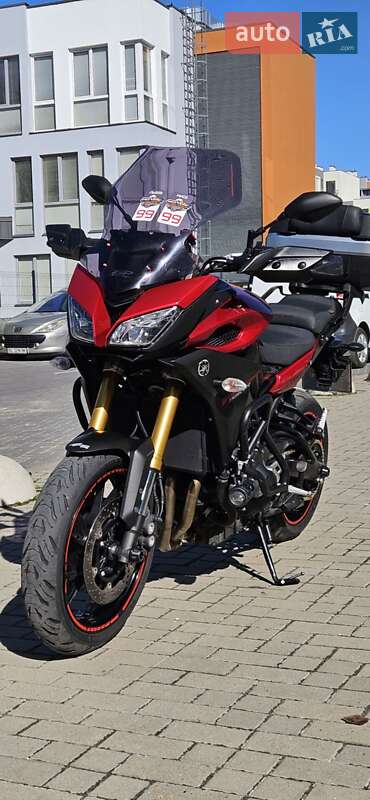 Мотоцикл Спорт-туризм Yamaha MT-09