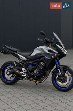 Yamaha MT-09 TRACER  2015