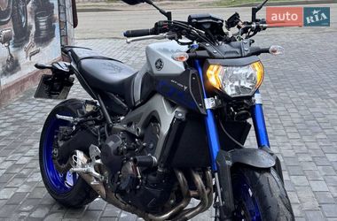 Yamaha MT-09  2016