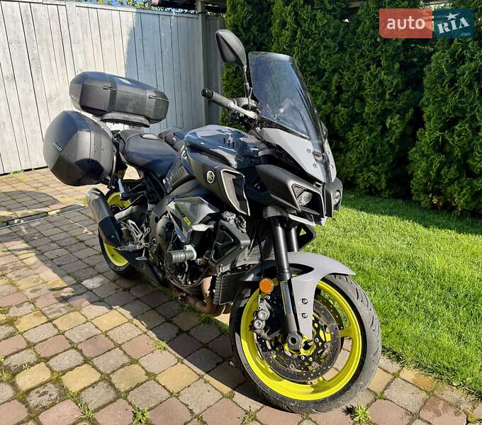 Yamaha MT-10