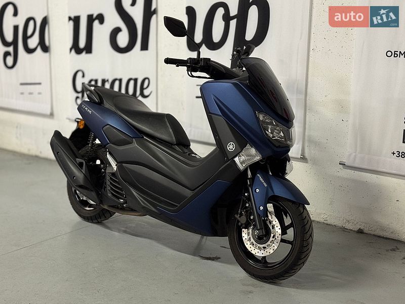 Скутер Yamaha NMax