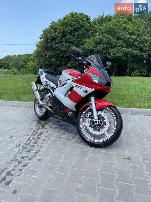 Yamaha R6