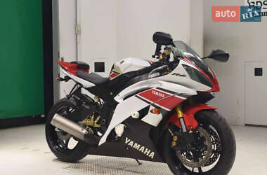 Yamaha R6 50th Anniversary 2012