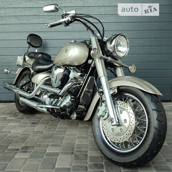 Мотоцикл Круизер Yamaha Road Star 1600