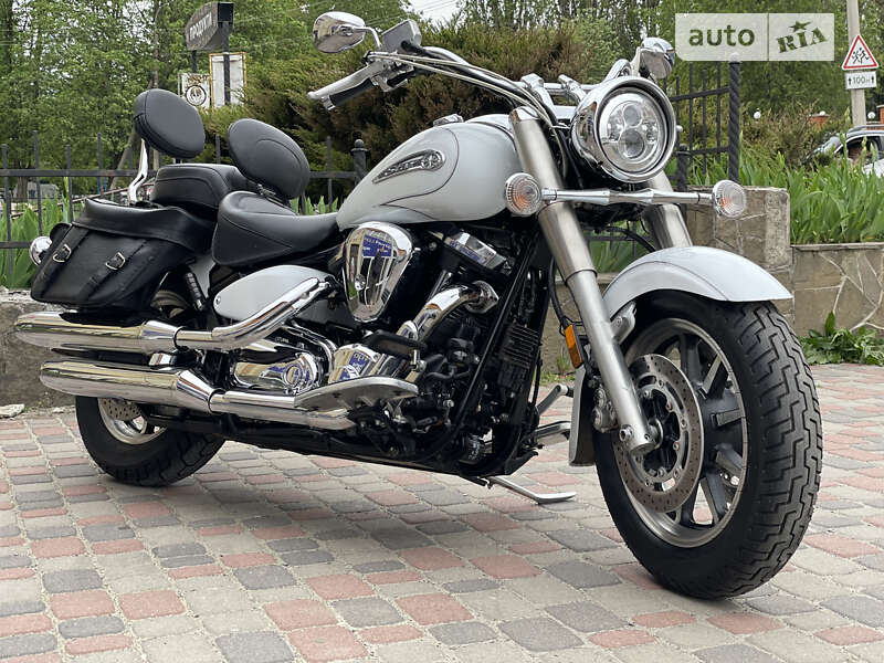 Мотоцикл Круізер Yamaha Road Star