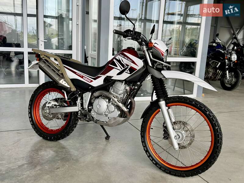 Yamaha Serow 250