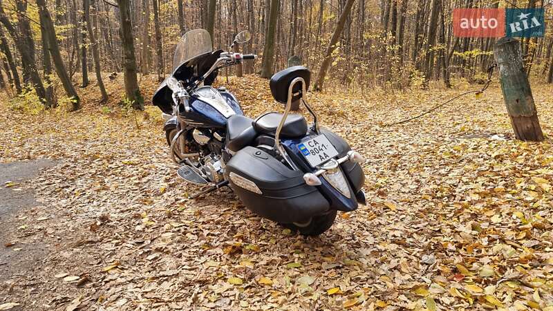 Мотоцикл Круизер Yamaha Stratoliner XV1900